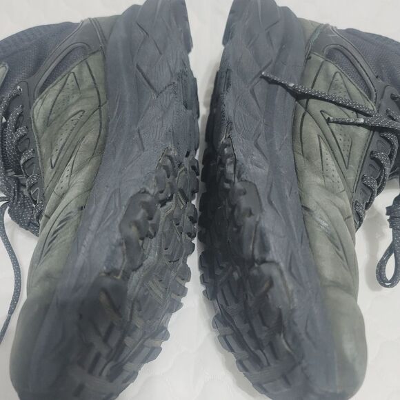 HOKA Boot Challenger Mid Goretex Size 8.5 shoes - Picture 13 of 16